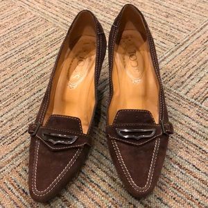 TODs brown suede pumps